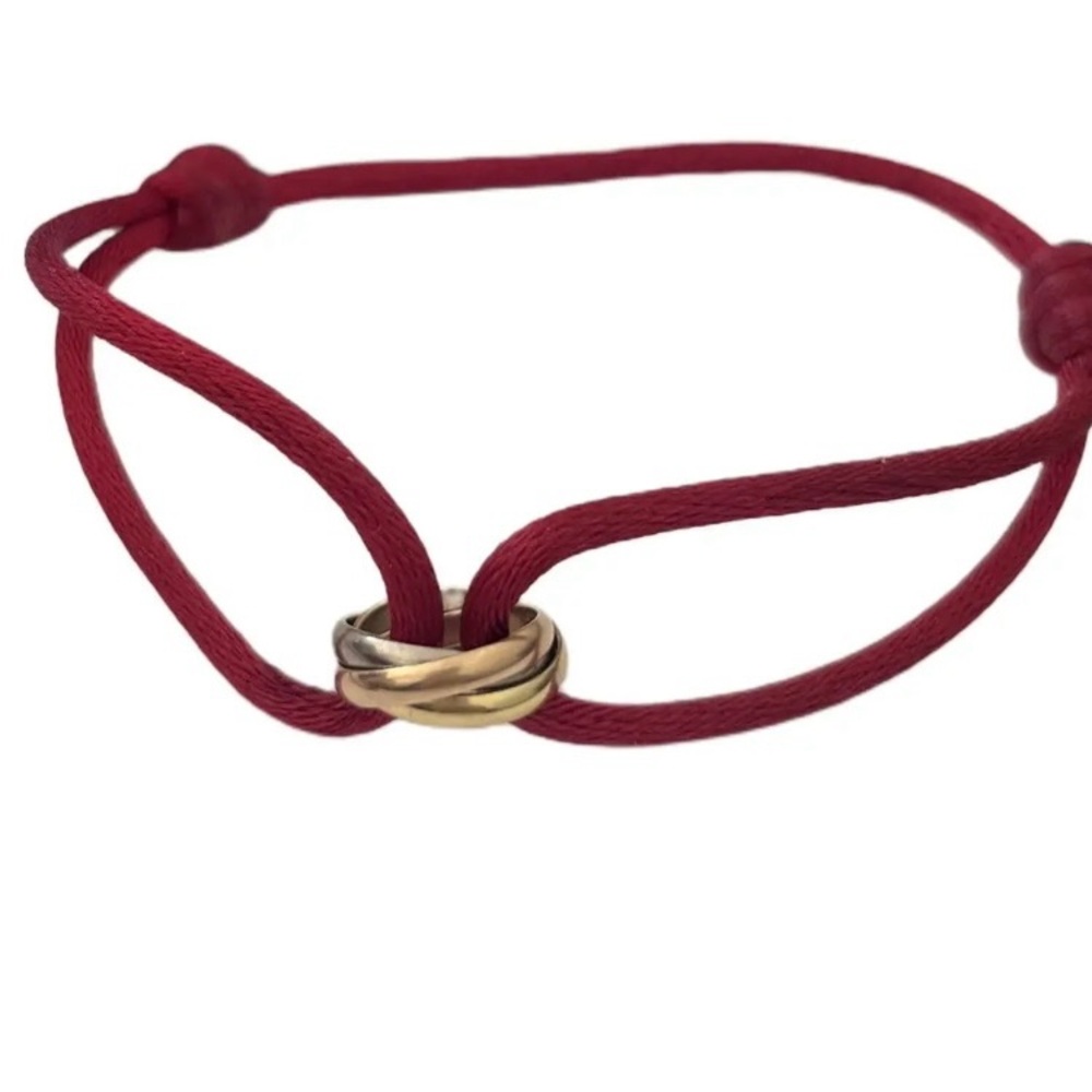 Elegant Red Bracelet with Gold Accents